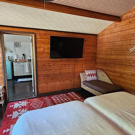 הוילה אוקיאמה Loft & Log House מראה חיצוני תמונה