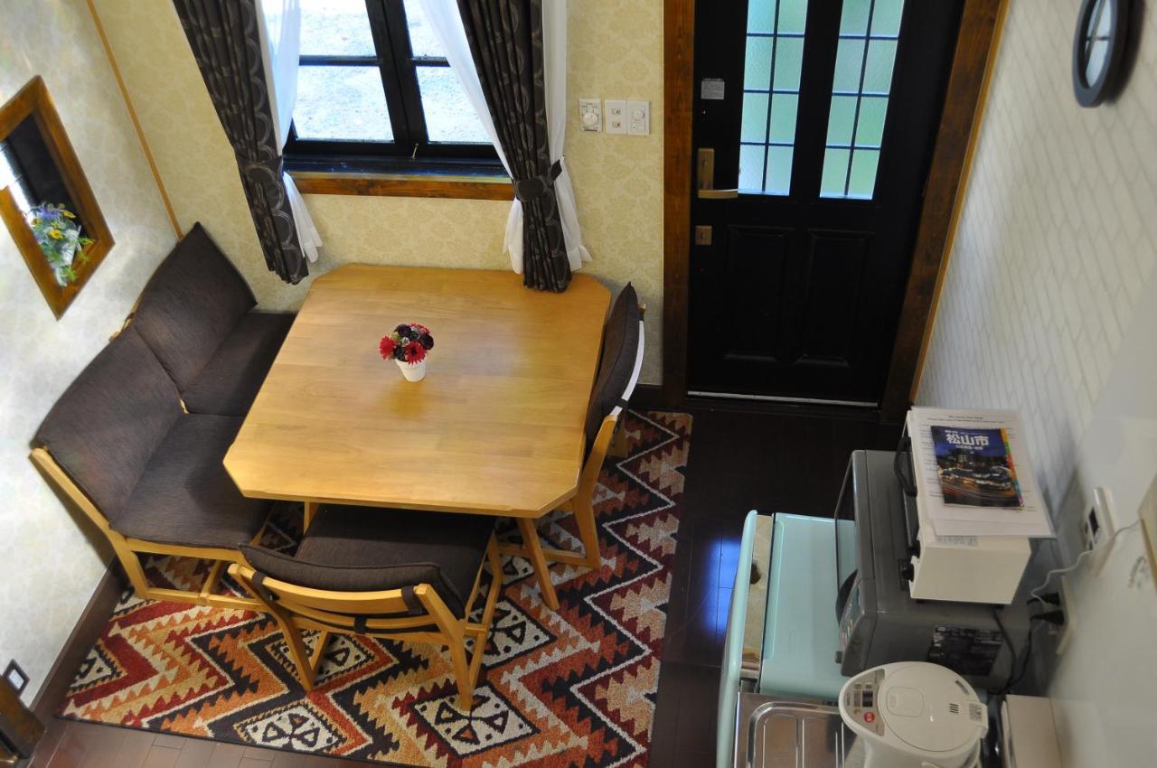 הוילה אוקיאמה Loft & Log House מראה חיצוני תמונה
